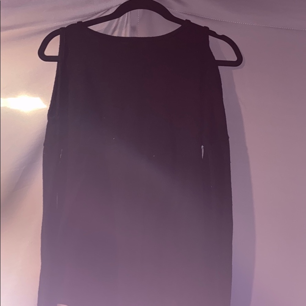 Cross pattern black sweater - Picture 2 of 2